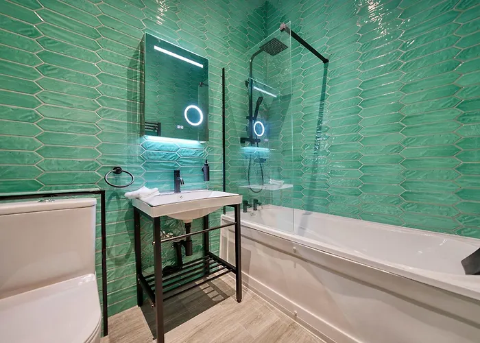 아파트 Grand Station 2 Bed A1 *