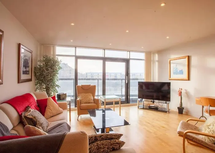 Appartement With River View Next To Hydro