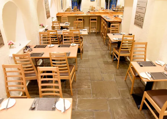 Sandyford 3* Glasgow