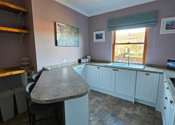 Beautiful Self Contained With Garden Glasgow