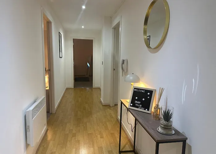 River Clyde Hydro Aprt *