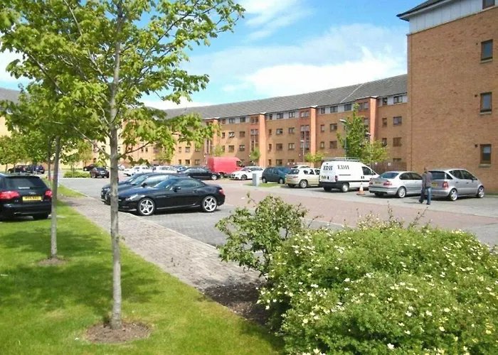 Sleek & Modern 2br - Easy Access To Centre Glasgow