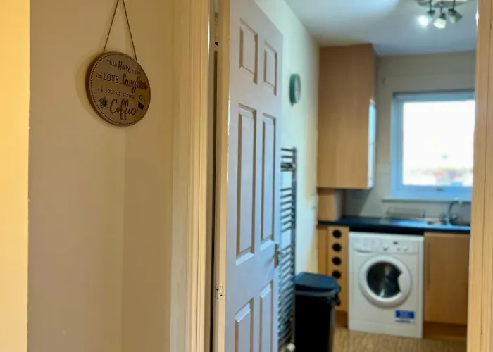 Appartement Sleek & Modern 2br - Easy Access To Centre