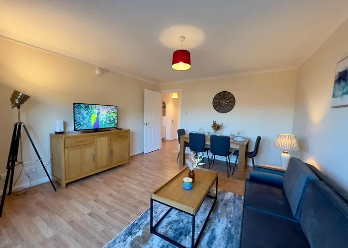 Sleek & Modern 2br - Easy Access To Centre Glasgow