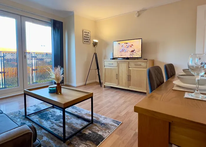 Sleek & Modern 2br - Easy Access To Centre * グラスゴー