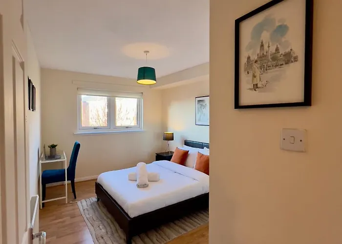 Sleek & Modern 2br - Easy Access To Centre Appartement