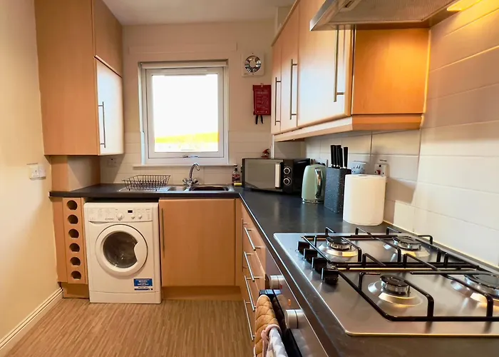 Sleek & Modern 2br - Easy Access To Centre Glasgow
