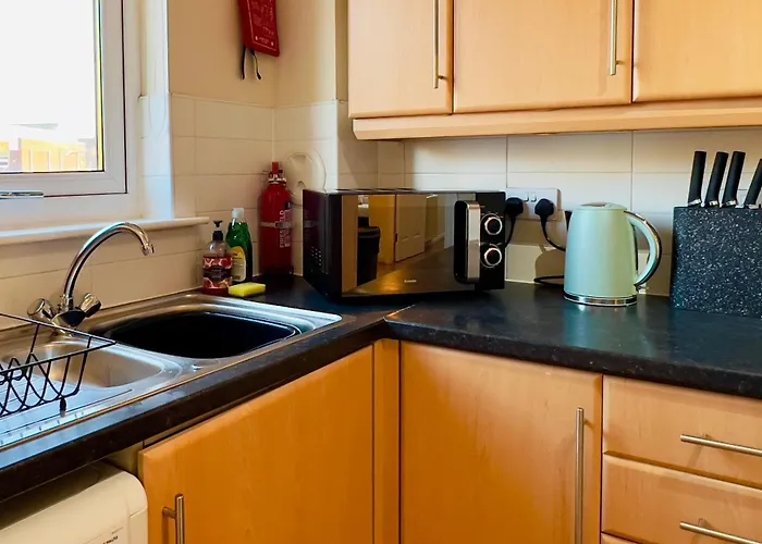 Appartement Sleek & Modern 2br - Easy Access To Centre