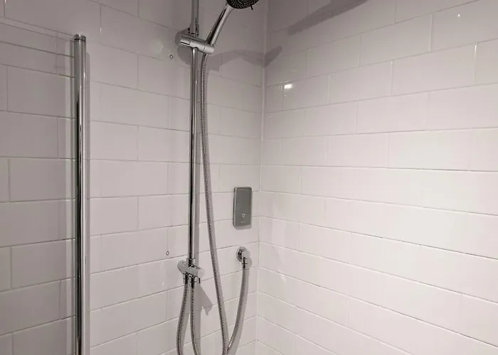 Quiet Centre, King & Sofa Bed Apartment