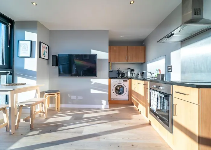 Stylish Finnieston Centre Free Parking