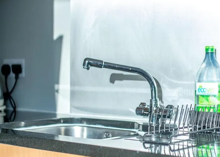 Stylish Finnieston Centre Free Parking Glasgow