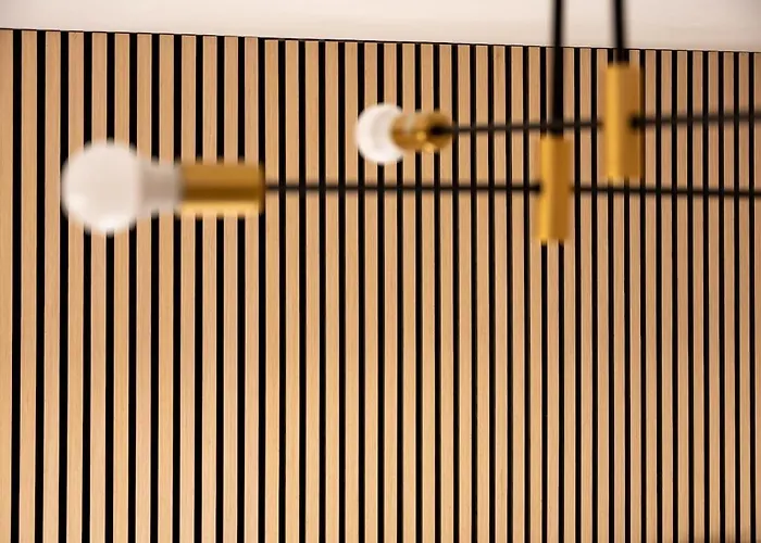 Spacious 3 Bed In With Free Parking