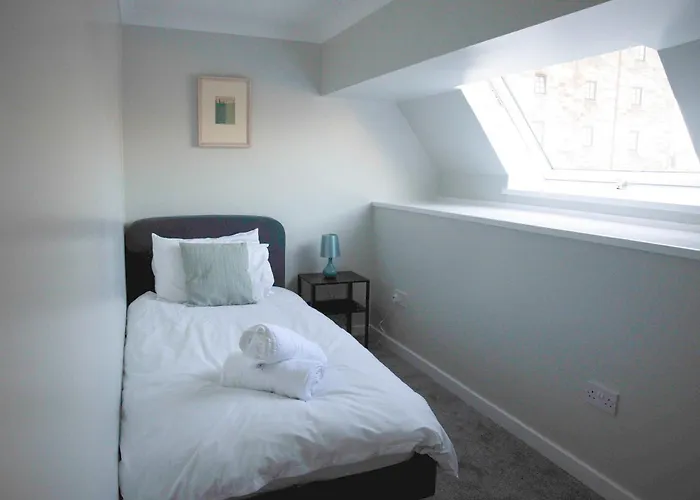 The Stables - Fabulous Stylish Flat In Merchant & Free Secure Parking غلاسغو