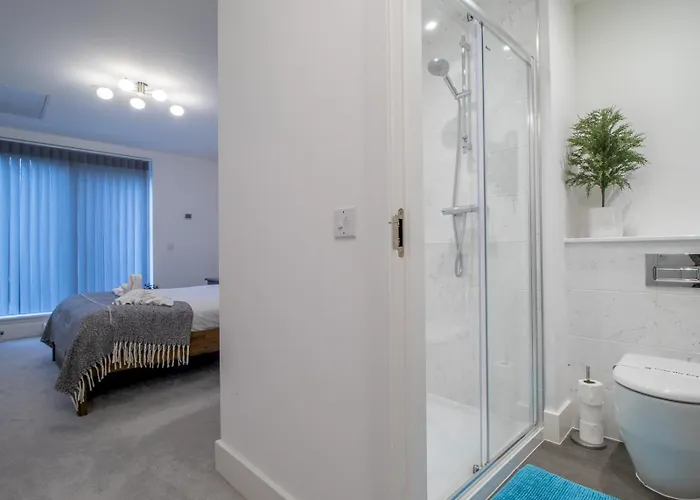 Holiday home Fabulous Festival Park Private Parking Garden - Pass The Keys *