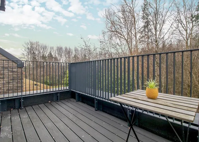 Fabulous Festival Park Private Parking Garden - Pass The Keys Holiday home *