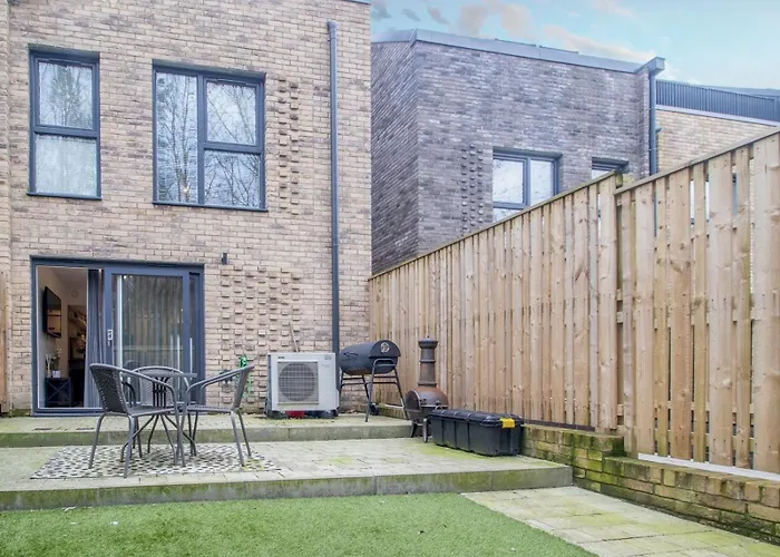 Holiday home Fabulous Festival Park Private Parking Garden - Pass The Keys