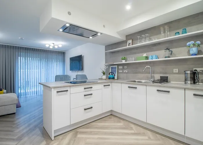 Holiday home Fabulous Festival Park Private Parking Garden - Pass The Keys *