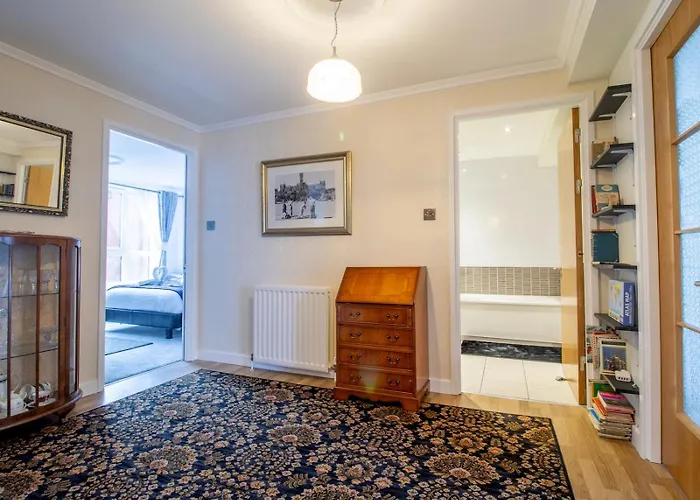 Metropolitan St Andrews Cathedral View - Pass The Keys *