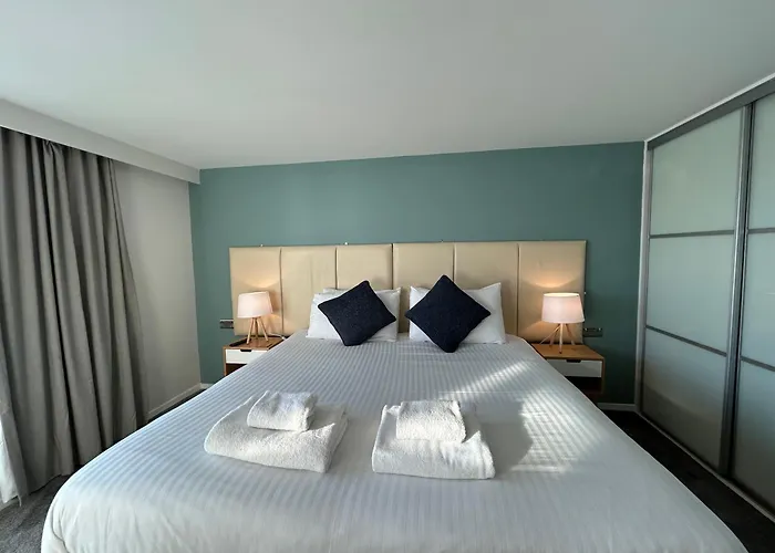 Tolbooth By Principal Apartment