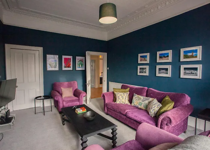 Newly Renovated Flat In Trendy Finnieston