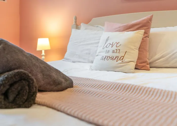 Unique Victorian In Apartamento