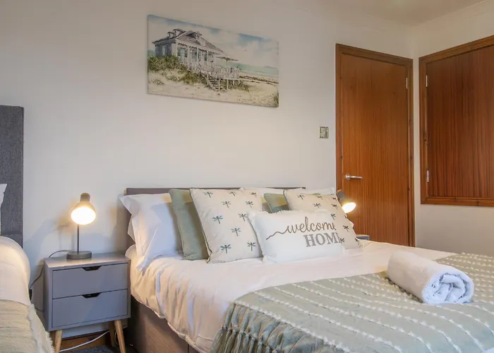 Feriehus Ideal Contractor 2-bed Near Glasgow