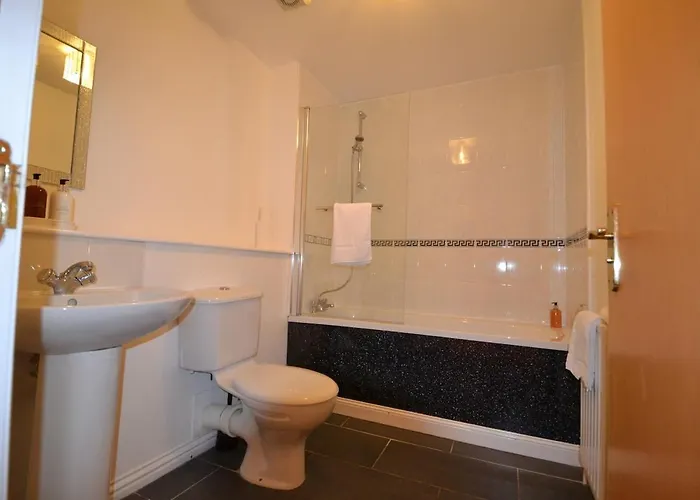 Appartamento In Heart Of West End- Parking Space- Spacious- Near And Kelvingrove Art Gallery Glasgow