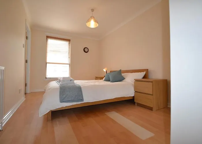 In Heart Of West End- Parking Space- Spacious- Near And Kelvingrove Art Gallery Glasgow