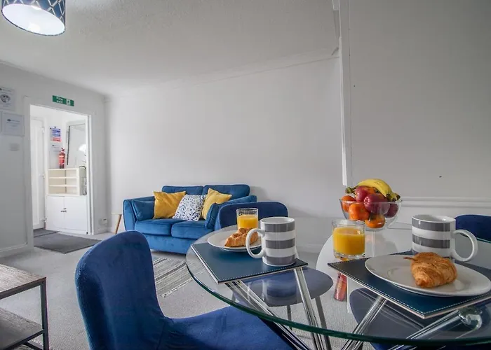 Spacious 2-bed Free Parking & Stadiums Glasgow