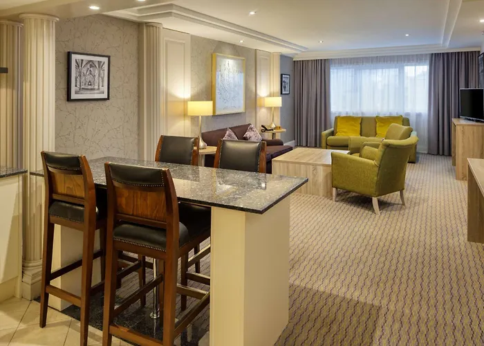 מלון Doubletree By Hilton