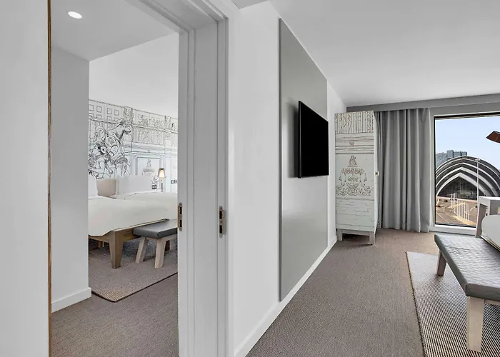 Radisson Red Hotel, Hotel Glasgow