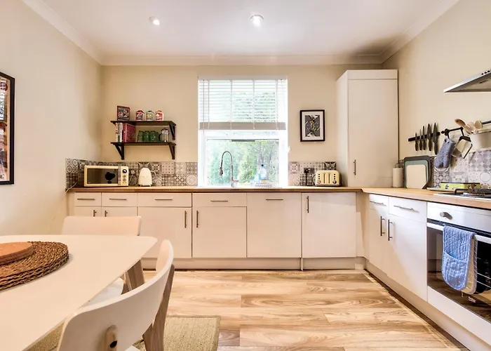 West End Homes Apartment *