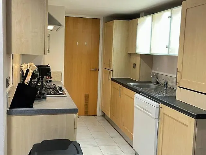 Sec Hydro Duplex In Finnieston