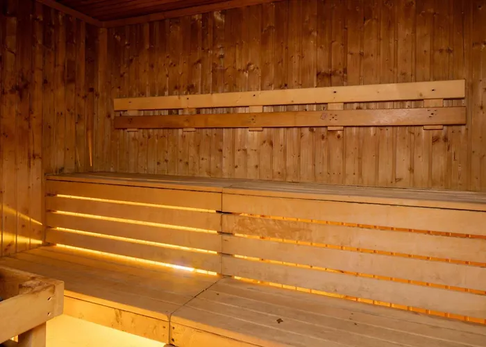 Argyle Hotel, Bw Signature Collection