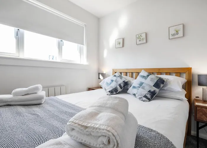 別荘 Cairn Introduces Mavisbank Gardens - Where Homely Charm Meets Modern Living グラスゴー