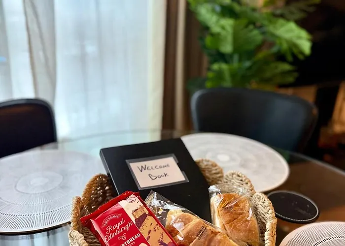 2 Bedroom Near Centre, Celtic Park And Emirates Arena * Glasgow