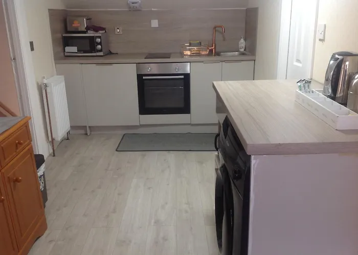 شقة Busby Apartments