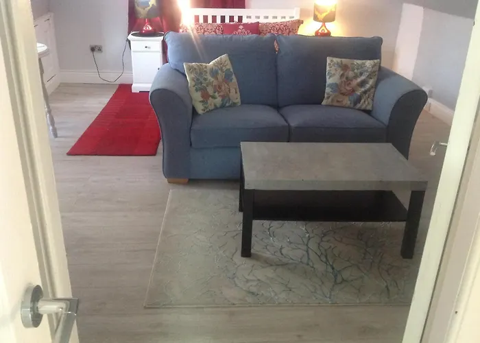 شقة Busby Apartments