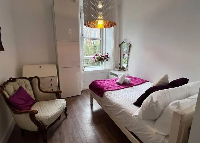 Wonderful 3 Bed West End Flat Διαμέρισμα Γλασκώβη
