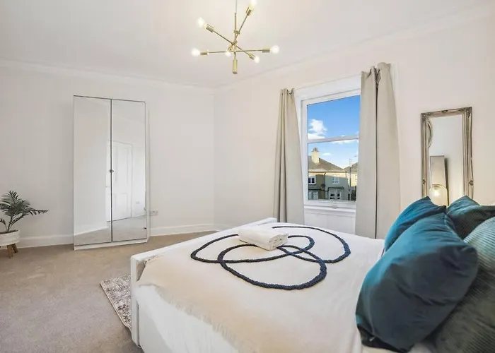 Large Terraced With Parking