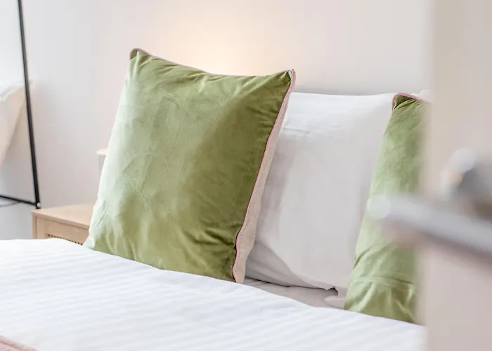 Pass The Keys In South * גלאזגו