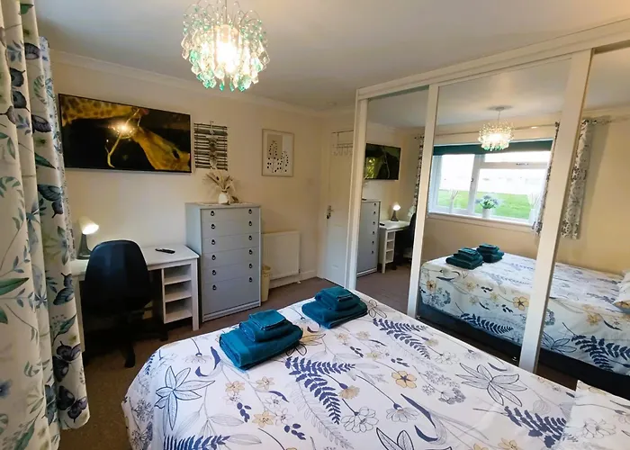 Double In Riverside - C Glasgow