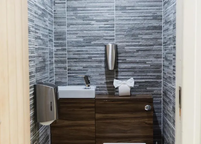 Apartment Westend Secc & Hydro - Two Bed By Living Scotland