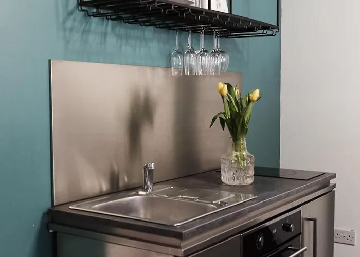 Westend Secc & Hydro - Two Bed By Living Scotland * グラスゴー