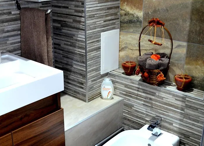 Double In Riverside - B בית אירוח