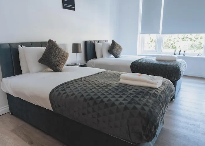 Stylish 3br By Hampden No 161 With Free Parking