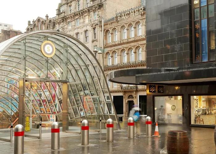 מלון דירות Vcity Suites At The Teacher