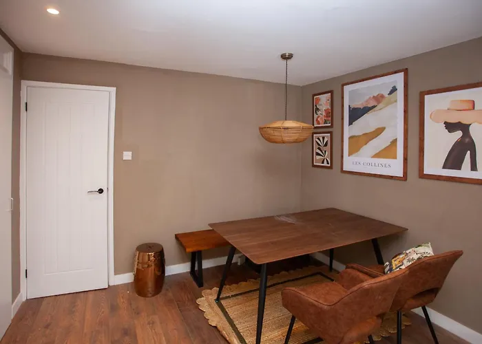 度假居 Newly Renovated House In Popular Location 格拉斯哥