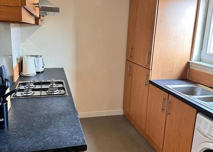 2br Flat Free Parking Near Hampden And O2 Academy Appartement