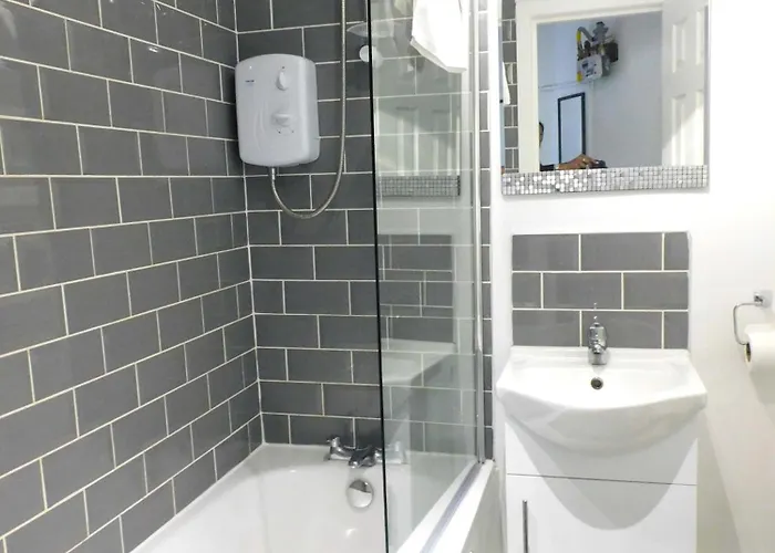 Modern Bright In South *